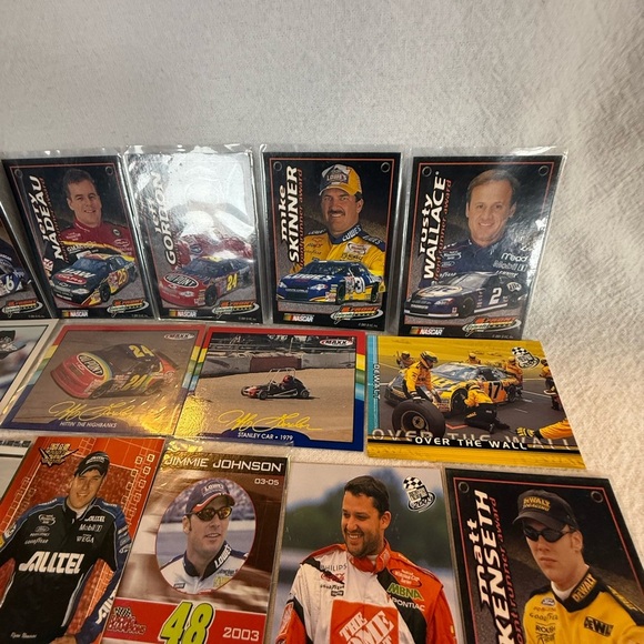 NASCAR Trading cards 28 total, various retired drivers - Picture 4 of 16